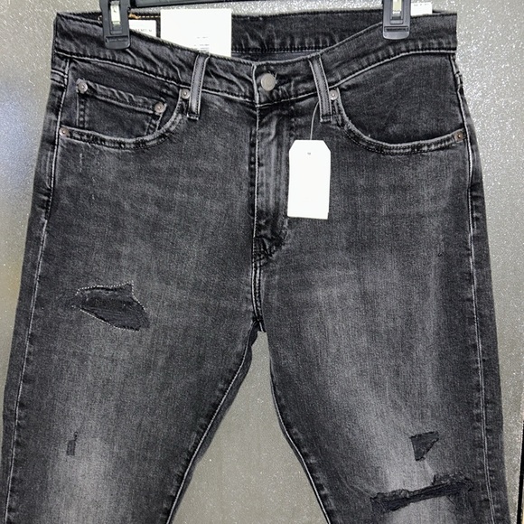 💜Firm Price💜 Levi’s Premium 512 Slim Taper fits Jeans - Picture 4 of 9